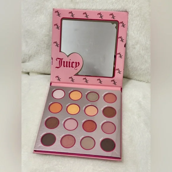 Juicy Couture Valentines Eyeshadow Palette 16 Shades - Picture 2 of 9